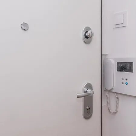 아파트 T2 Furnished In Central Lisbon, Portugal